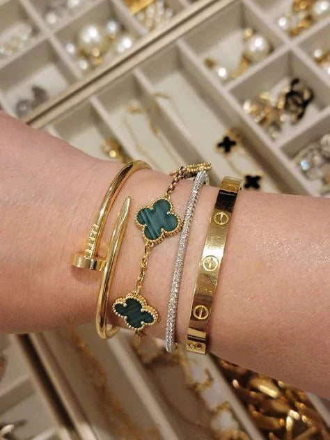 KLEEBLATT-ARMBAND | SMARAGD